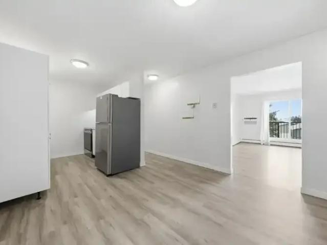 For Rent 2 Bedroom Apartment Prince Albert SK DLS103010816