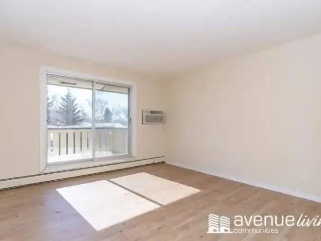 For Rent 2 Bedroom Apartment Prince Albert SK DLS99672630