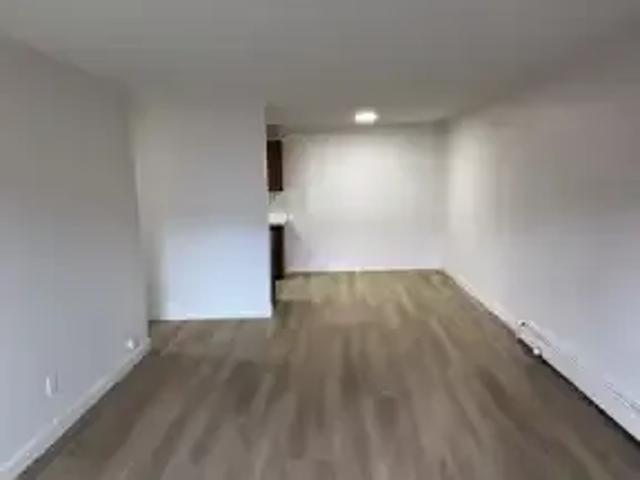 For Rent 2 Bedroom Apartment Prince Albert SK DS94797718