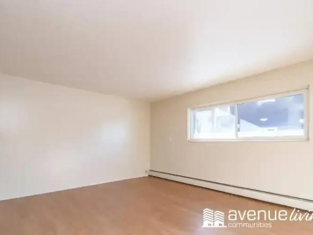 For Rent 2 Bedroom Apartment Prince Albert SK DS99672280