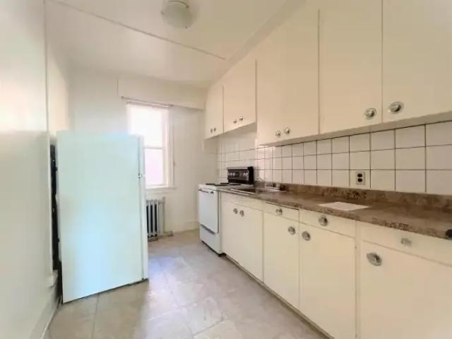 For Rent 2 Bedroom Apartment Regina SK DS105071220