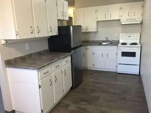 For Rent 2 Bedroom Apartment Red Deer AB DS104180279