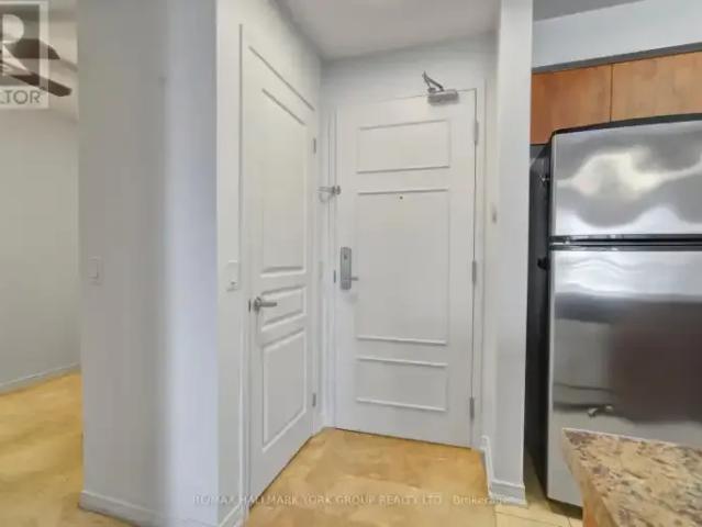 For Rent 2 Bedroom Apartment Richmond Hill ON DS101090329