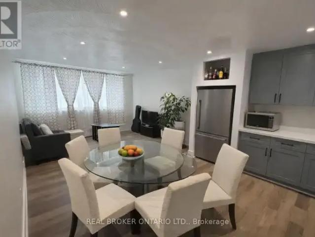 For Rent 2 Bedroom Apartment Richmond Hill ON DS102204258