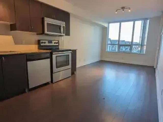 For Rent 2 Bedroom Apartment Richmond Hill ON DS104888781