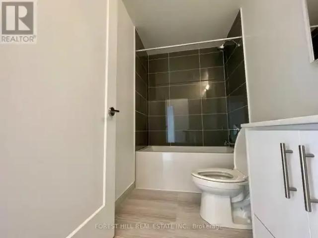 For Rent 2 Bedroom Apartment Richmond Hill ON DS104106827