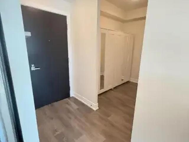 For Rent 2 Bedroom Apartment Richmond Hill ON DS104257484