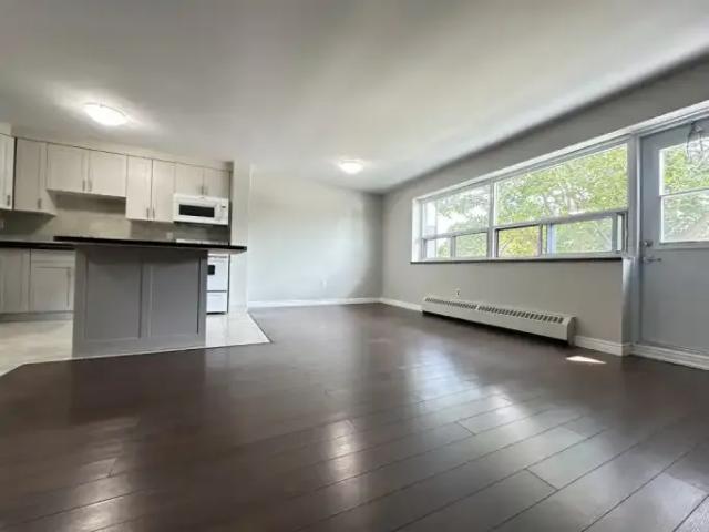 For Rent 2 Bedroom Apartment St. Catharines ON DS97675153