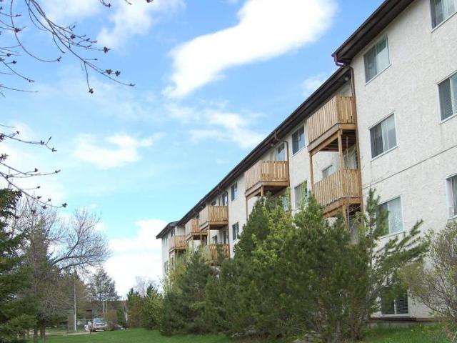 For Rent 2 Bedroom Apartment St. Paul AB DS97741457