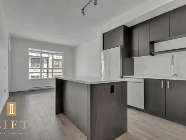 For Rent 2 Bedroom Apartment Surrey BC DLS102915441