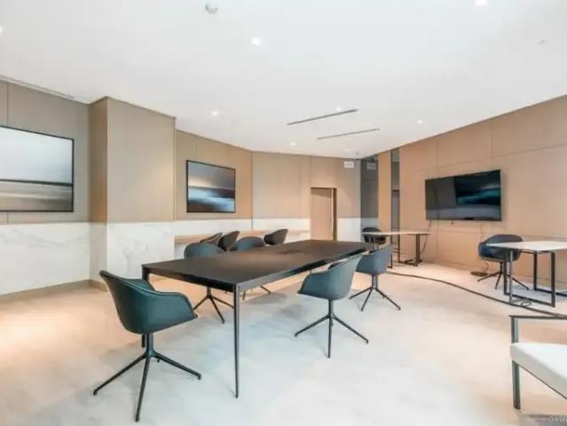 For Rent 2 Bedroom Apartment Surrey BC DS102204268