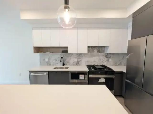 For Rent 2 Bedroom Apartment Surrey BC DS103243678