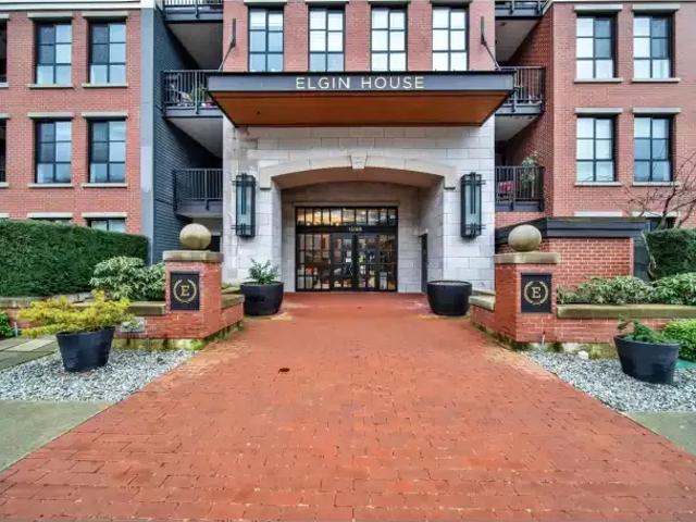For Rent 2 Bedroom Apartment Surrey BC DS103840389
