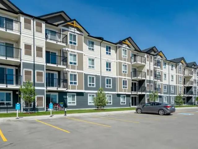For Rent 2 Bedroom Apartment Sylvan Lake AB DLS100329965