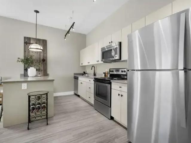For Rent 2 Bedroom Apartment Saskatoon SK DS102338804