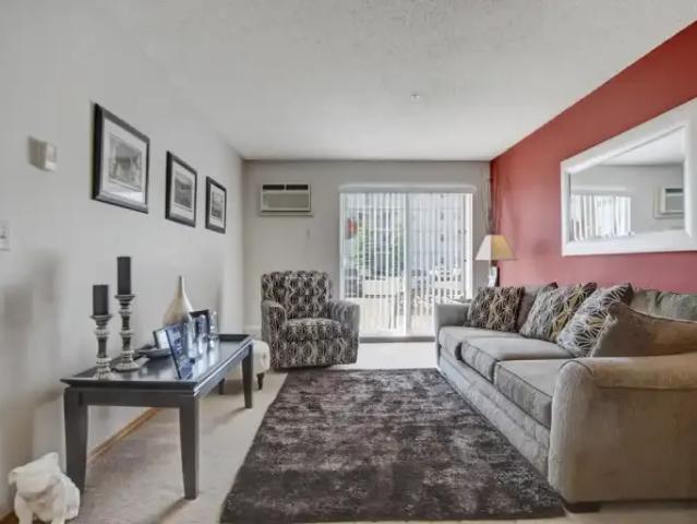 For Rent 2 Bedroom Apartment Saskatoon SK DS103651189