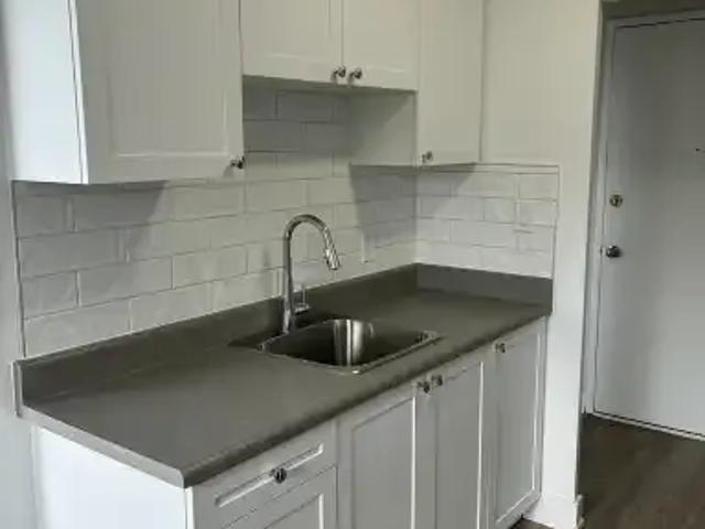 For Rent 2 Bedroom Apartment Toronto ON DLS101217059