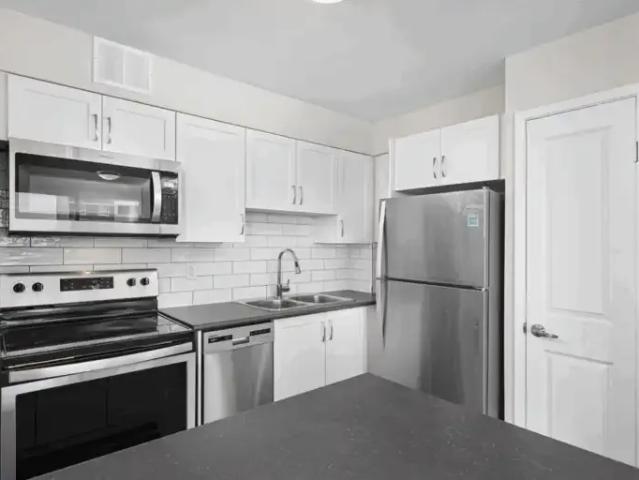 For Rent 2 Bedroom Apartment Toronto ON DLS102844715