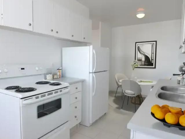For Rent 2 Bedroom Apartment Toronto ON DS98533634