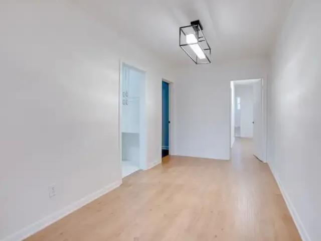 For Rent 2 Bedroom Apartment Toronto ON DS101216519