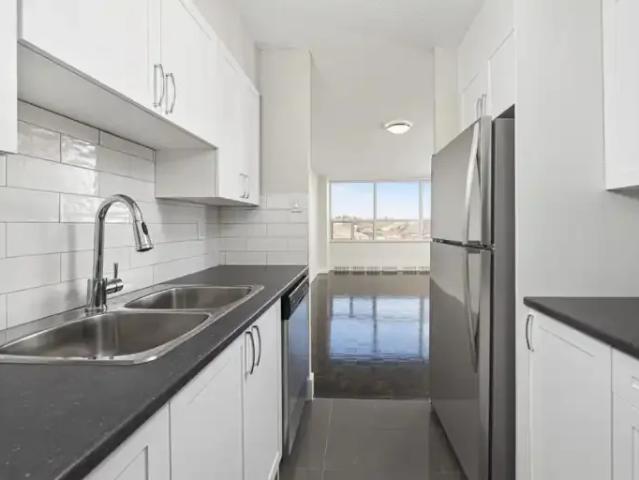 For Rent 2 Bedroom Apartment Toronto ON DS102518637