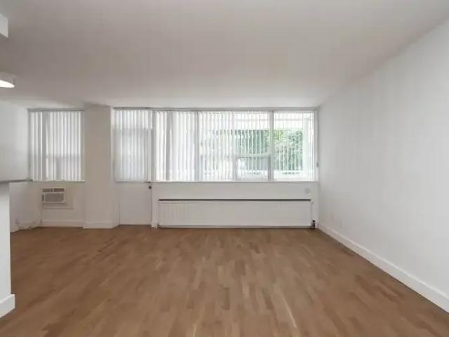 For Rent 2 Bedroom Apartment Toronto ON DS102700467