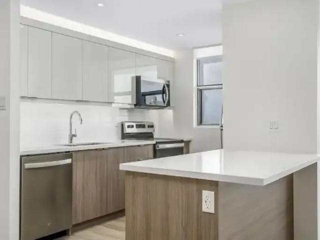 For Rent 2 Bedroom Apartment Toronto ON DS102715088