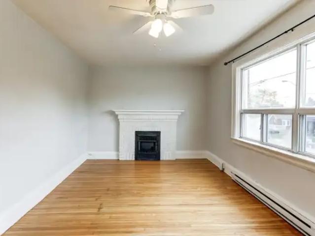 For Rent 2 Bedroom Apartment Toronto ON DS103411245