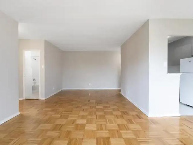 For Rent 2 Bedroom Apartment Toronto ON DS103694917