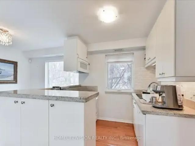 For Rent 2 Bedroom Apartment Toronto ON DS104401430
