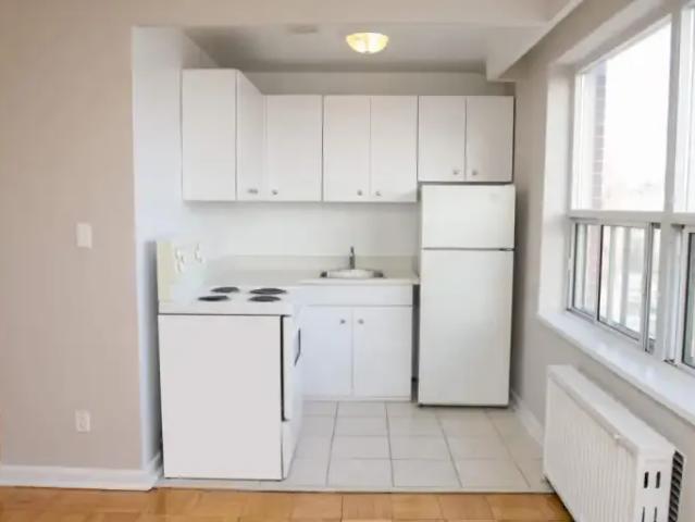 For Rent 2 Bedroom Apartment Toronto ON DS104106294