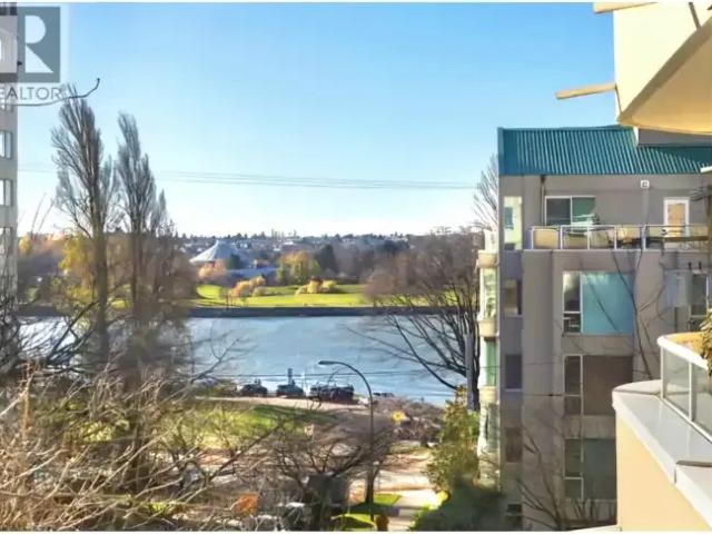 For Rent 2 Bedroom Apartment Vancouver BC DS102658649