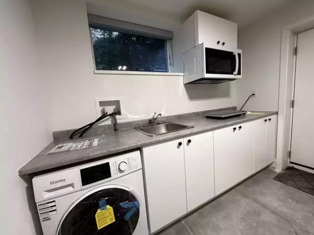 For Rent 2 Bedroom Apartment Vancouver BC DS103579090