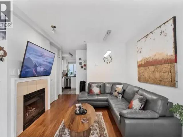 For Rent 2 Bedroom Apartment Vancouver BC DS104471100