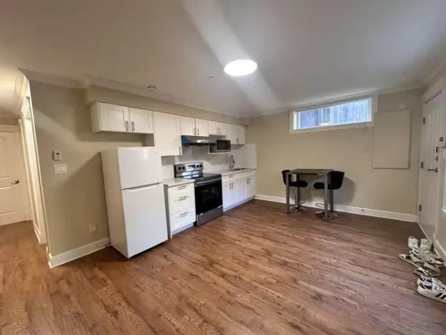 For Rent 2 Bedroom Apartment Vancouver BC DS105100449