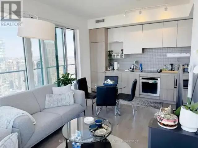 For Rent 2 Bedroom Apartment Vaughan ON DS101910405