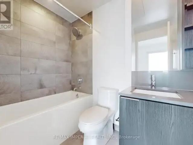 For Rent 2 Bedroom Apartment Vaughan ON DS102629506