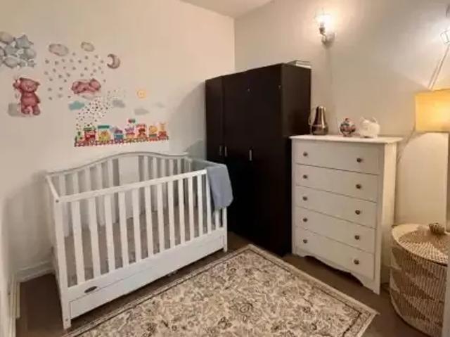 For Rent 2 Bedroom Apartment Vaughan ON DS102752780