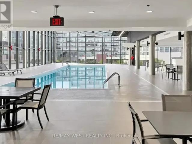For Rent 2 Bedroom Apartment Vaughan ON DS102794993