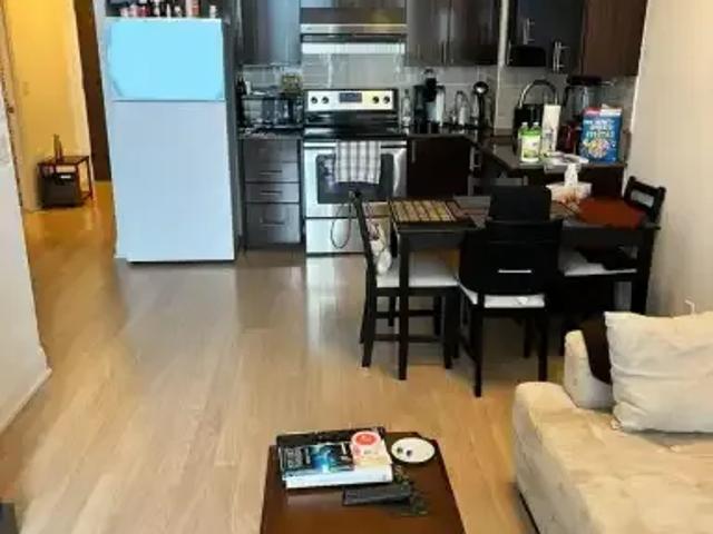 For Rent 2 Bedroom Apartment Vaughan ON DS102204310