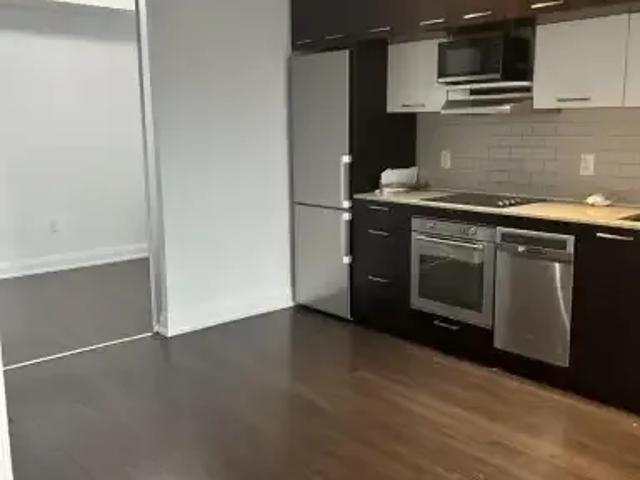 For Rent 2 Bedroom Apartment Vaughan ON DS103740087