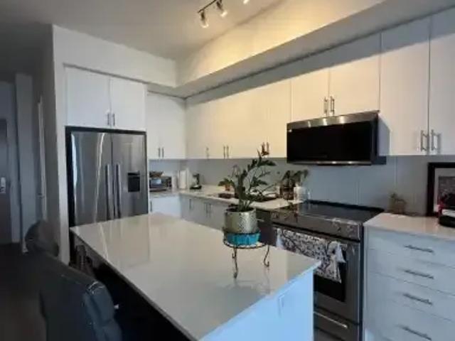 For Rent 2 Bedroom Apartment Vaughan ON DS103740091