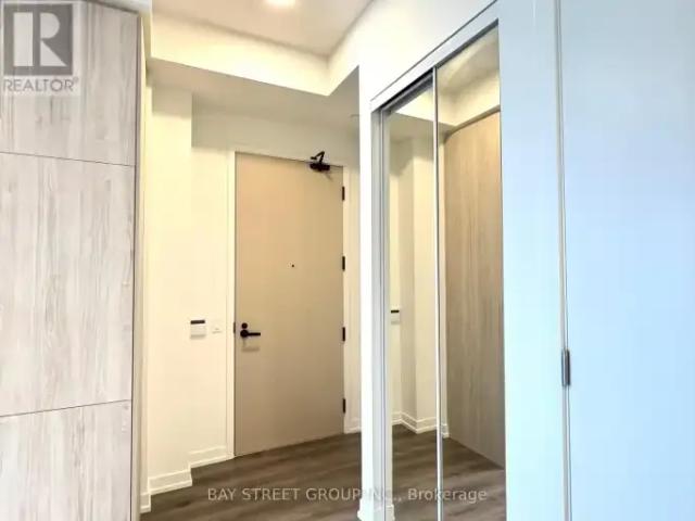 For Rent 2 Bedroom Apartment Vaughan ON DS103879740