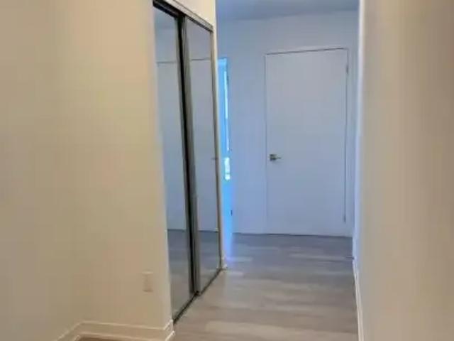 For Rent 2 Bedroom Apartment Vaughan ON DS103958854