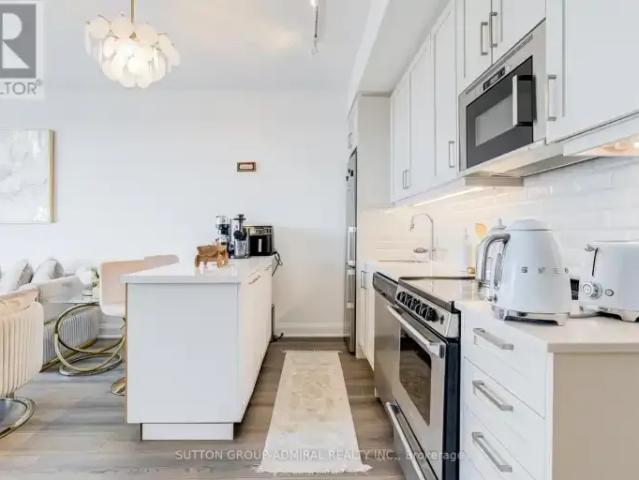 For Rent 2 Bedroom Apartment Vaughan ON DS103012063