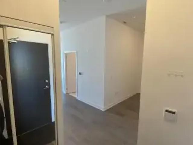 For Rent 2 Bedroom Apartment Vaughan ON DS103030758
