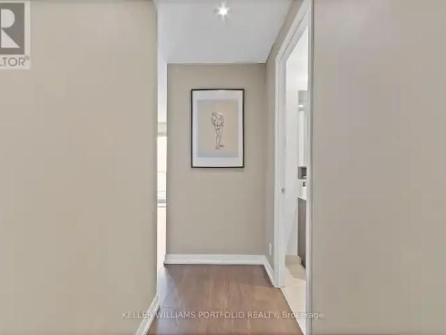 For Rent 2 Bedroom Apartment Vaughan ON DS103119156