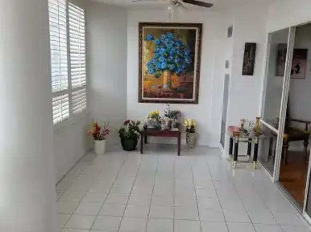 For Rent 2 Bedroom Apartment Vaughan ON DS103179283