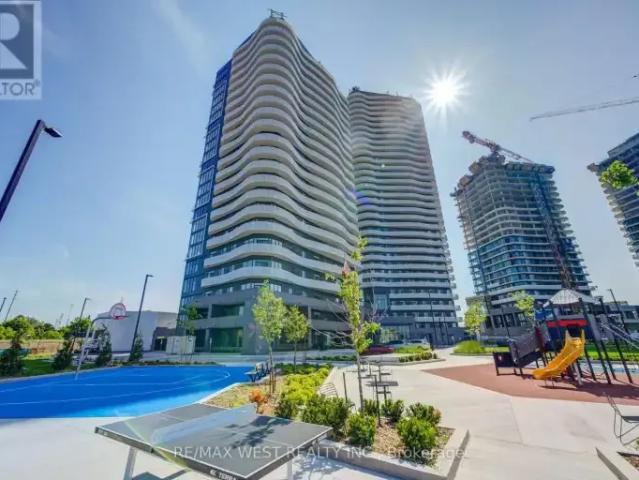 For Rent 2 Bedroom Apartment Vaughan ON DS104972824