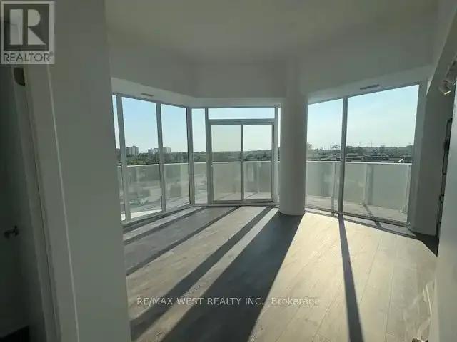 For Rent 2 Bedroom Apartment Vaughan ON DS104142896